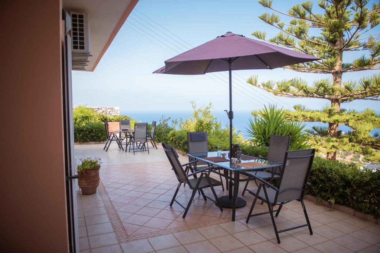 Fnk Apartments With Sea View Agia Pelagia Exteriér fotografie